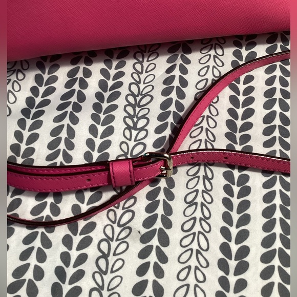 LIKE NEW KATE SPADE HOT PINK CROSSBODY BAG. - Picture 8 of 14